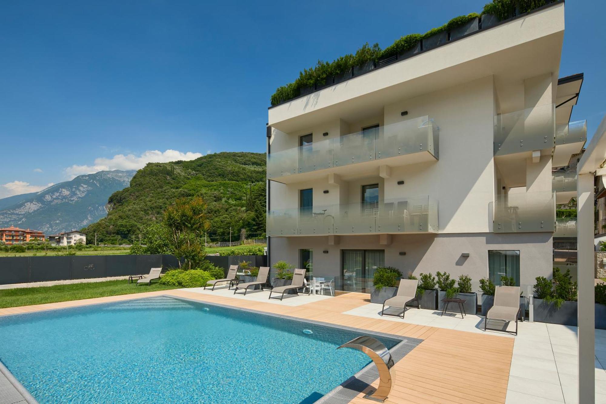 Maffei Apartments - Active Holidays Riva del Garda Exterior foto