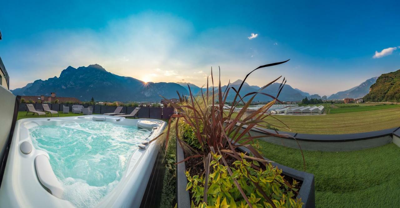 Maffei Apartments - Active Holidays Riva del Garda Exterior foto